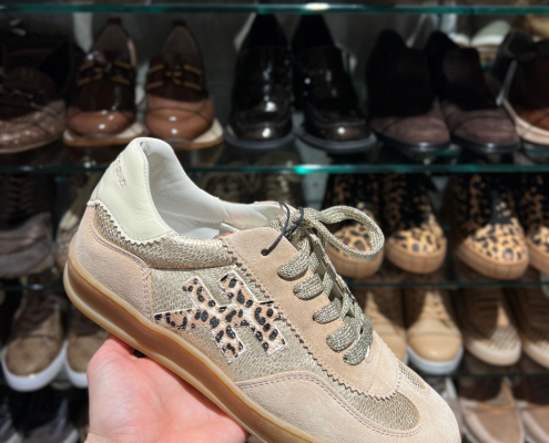 59a2295f-c1a3-4de0-a22c-1ab5fd71308e